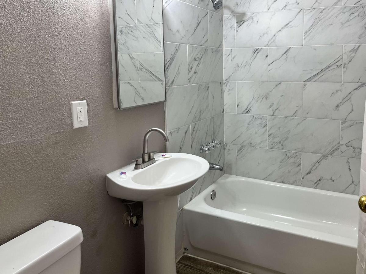 Motel 6 Las Vegas Nv Downtown Fremont St المظهر الخارجي الصورة